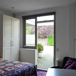  Bed & Breakfast 2 Sleep Nederland